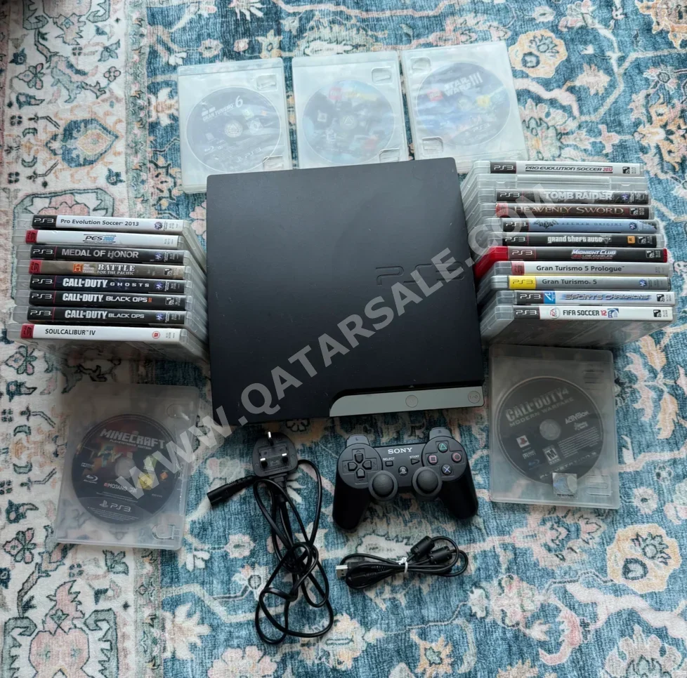 اجهزة العاب الفديو - سوني  - بلاي ستيشن 3 سلم  -تشمل أجهز تحكم: 1