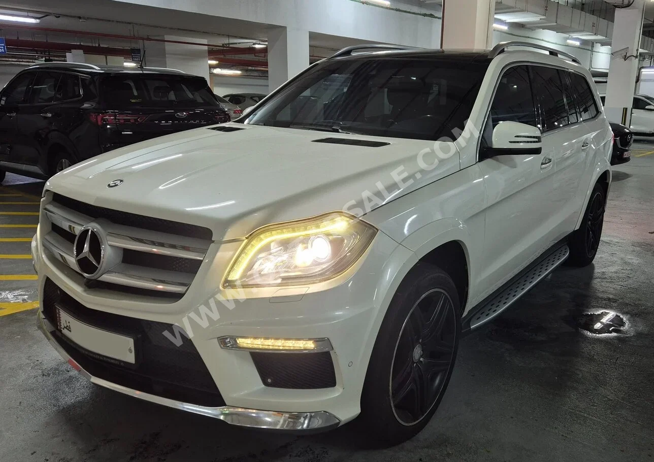 Mercedes-Benz GL 500 2015 Automatic 194,000 Km 8 Cylinder Four Wheel Drive (4WD) SUV White With Warranty