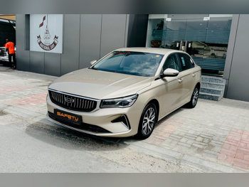 جيلي  ايمجراند  2024  اوتوماتيك  56,000 كم  4 سلندر  سحب امامي  سيدان  بيج  تحت الضمان