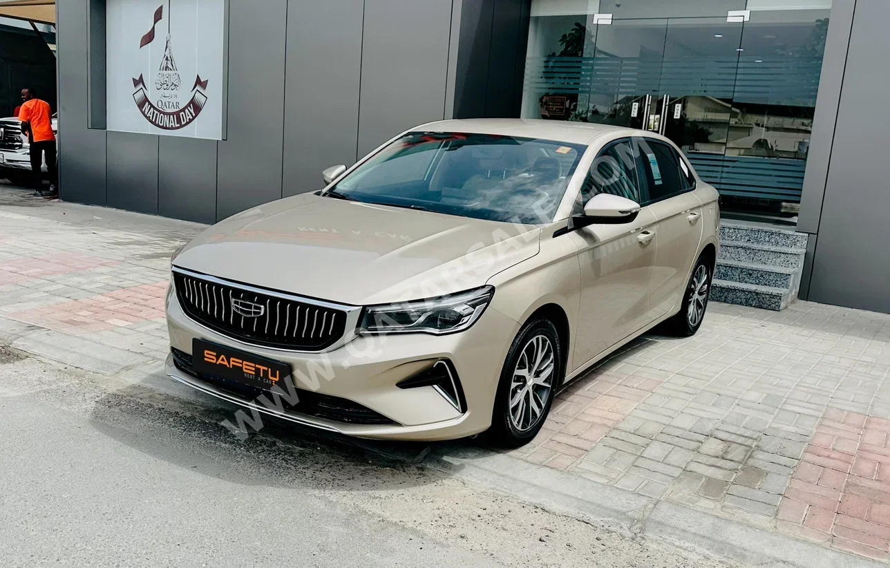 جيلي  ايمجراند  2024  اوتوماتيك  56,000 كم  4 سلندر  سحب امامي  سيدان  بيج  تحت الضمان