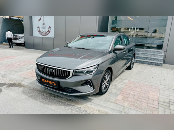 جيلي  ايمجراند  2024  اوتوماتيك  47,000 كم  4 سلندر  سحب امامي  سيدان  رمادي  تحت الضمان