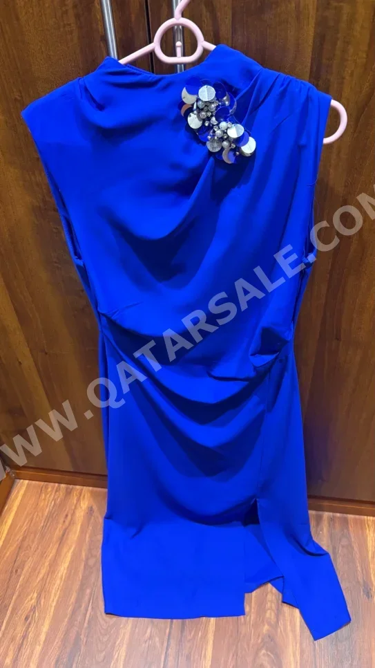 فستان  - أزرق  -المقاس: لارج