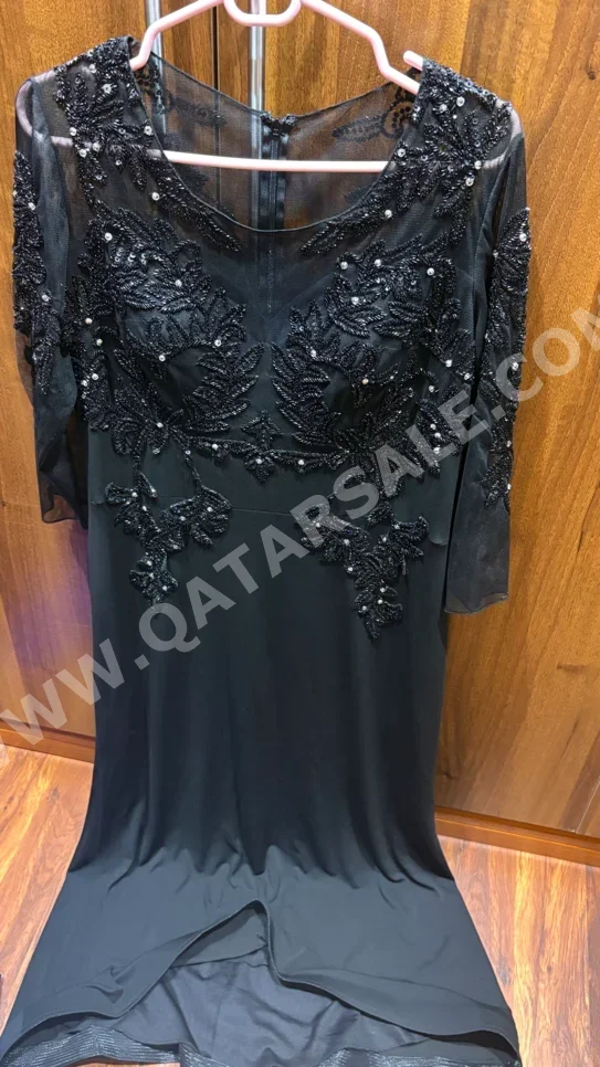 فستان - أسود -المقاس: اكس لارج