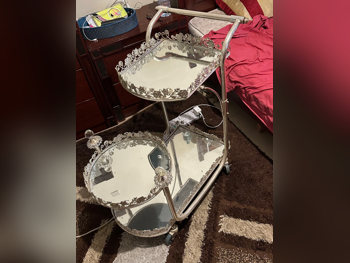 الطاولات والخزائن الجانبية منضدة القهوة