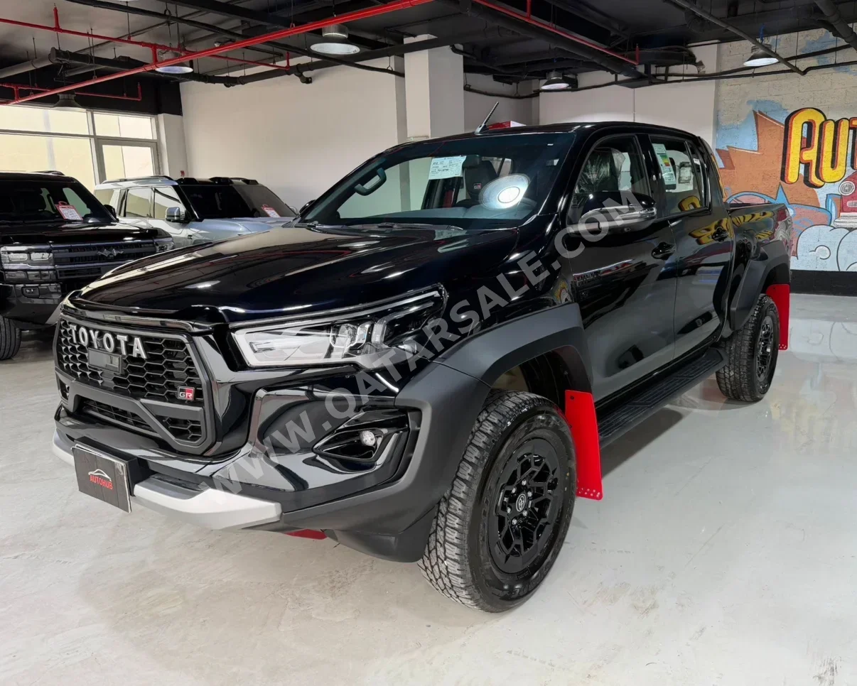 تويوتا  هاي لوكس  جي ار سبورت  2026  اوتوماتيك  0 كم  6 سلندر  دفع رباعي  بيكب  أسود  تحت الضمان