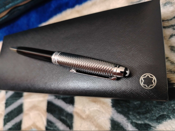 MONTBLANC  White and Black  Fountain Pen