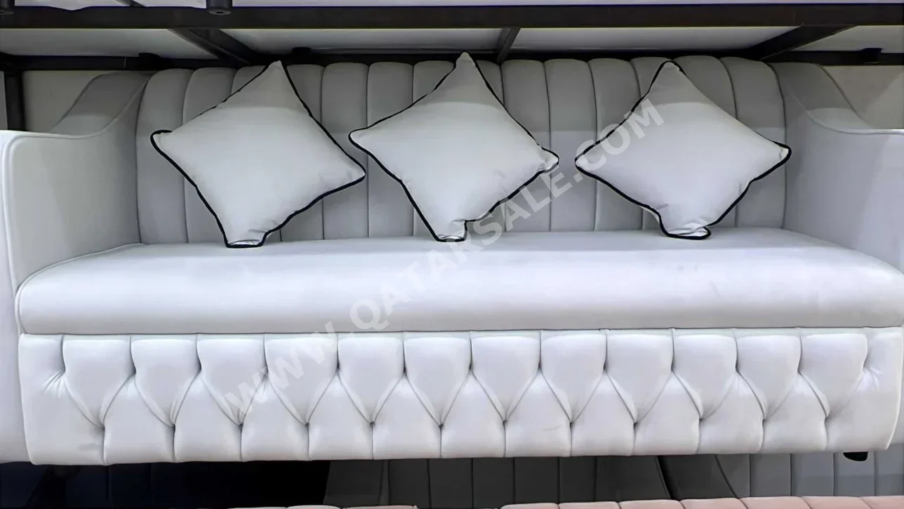 الأرائك والكنب والكراسي لايف ستايل طقم كنب - قماش - أبيض