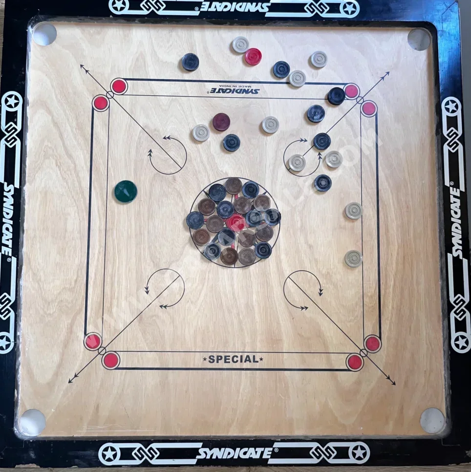 Black & Beige  Carrom Board Table