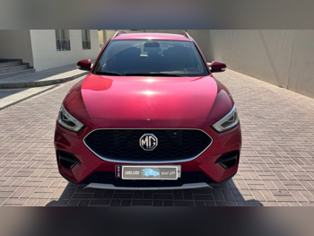 ام جي  زد اس  2023  اوتوماتيك  47,000 كم  4 سلندر  سحب امامي  اس يو في  أحمر