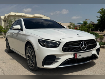 مرسيدس - بنز  300 سي اي  2022  اوتوماتيك  20,000 كم  4 سلندر  دفع خلفي  سيدان  أبيض  تحت الضمان