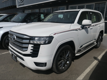 Toyota  Land Cruiser  GXR Twin Turbo  2026  Automatic  0 Km  6 Cylinder  Four Wheel Drive (4WD)  SUV  White  With Warranty