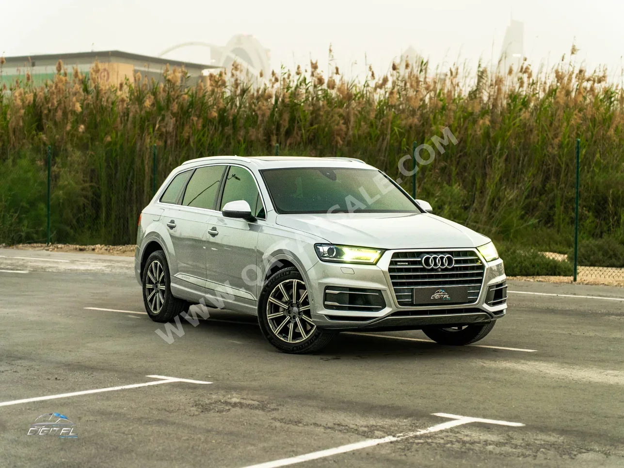 اودي  كيو 7  55 تي اف اس اي  2019  اوتوماتيك  86,900 كم  6 سلندر  سحب امامي  اس يو في  فضي  تحت الضمان