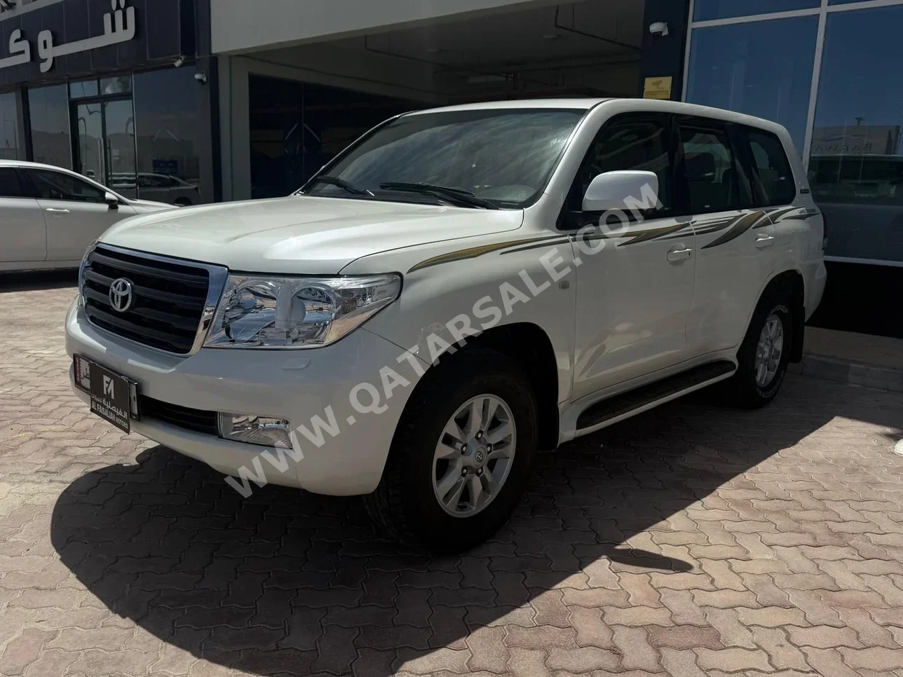 Toyota  Land Cruiser  GX  2011  Automatic  287,000 Km  6 Cylinder  Four Wheel Drive (4WD)  SUV  White