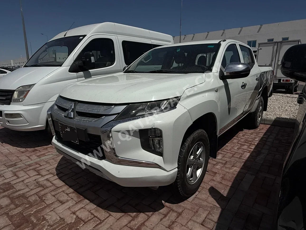 ميتسوبيشي  ال 200  2019  عادي  133,000 كم  4 سلندر  دفع خلفي  بيكب  أبيض