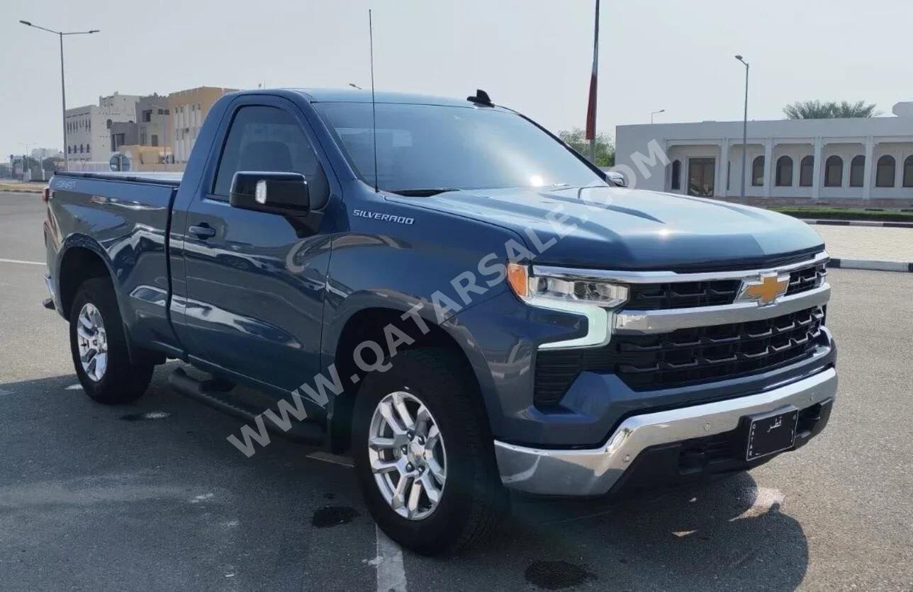 شفروليه  سلفرادو  ال تي  2024  اوتوماتيك  4,600 كم  8 سلندر  دفع رباعي  بيكب  ازرق  تحت الضمان