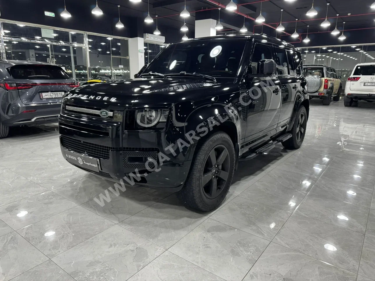 Land Rover  Defender  110 HSE  2022  Automatic  114,000 Km  6 Cylinder  Four Wheel Drive (4WD)  SUV  Black