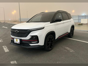 شفروليه  كابتيفا  بريمير  2025  اوتوماتيك  22,392 كم  4 سلندر  دفع رباعي  اس يو في  أبيض  تحت الضمان