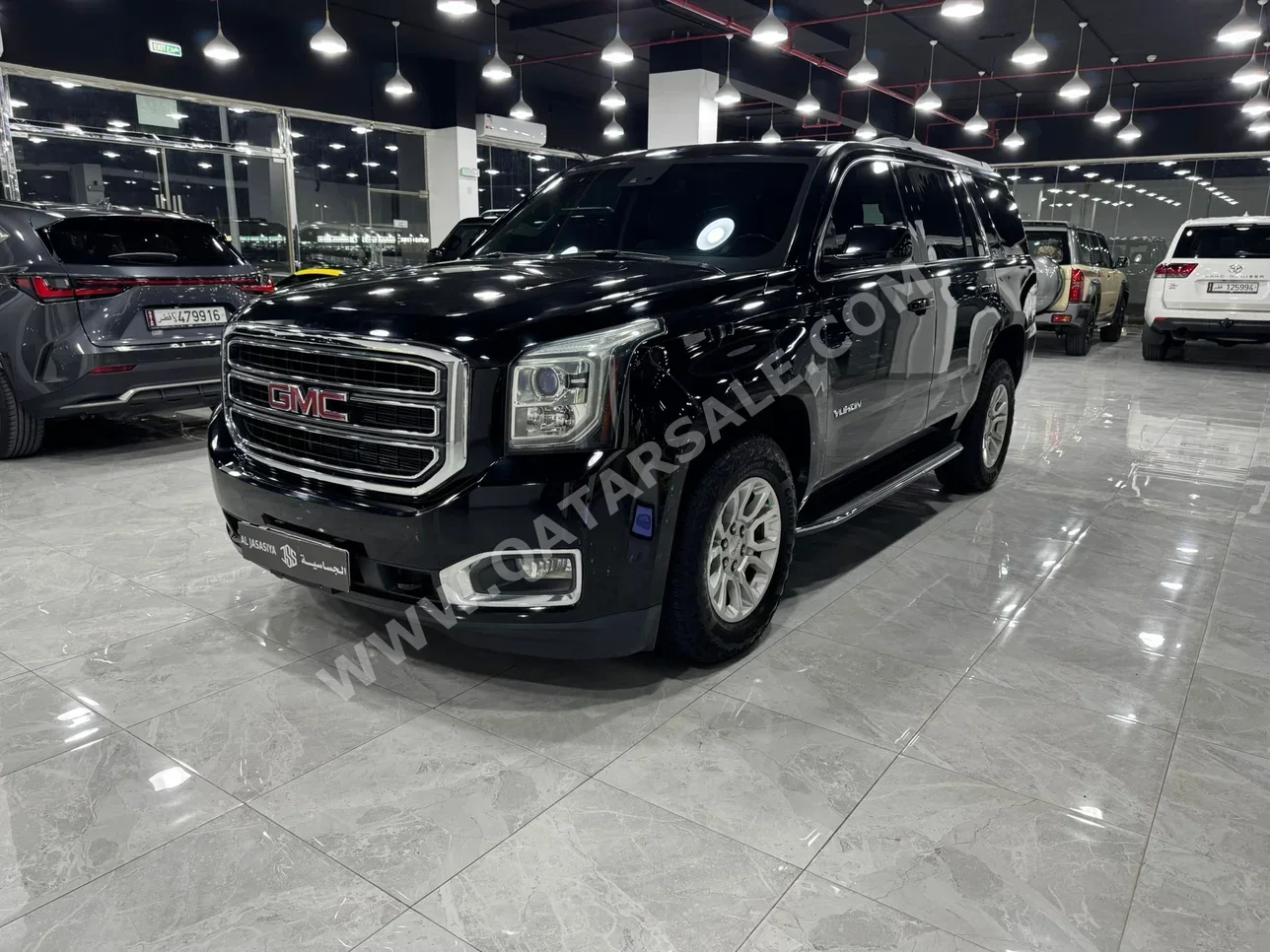 جي ام سي  يوكون  2016  اوتوماتيك  108,000 كم  8 سلندر  دفع رباعي  اس يو في  أسود