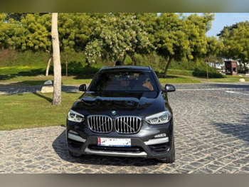 بي ام دبليو  الفئة - اكس  اكس 3 30 اي  2020  اوتوماتيك  186,000 كم  4 سلندر  دفع رباعي  اس يو في  رمادي