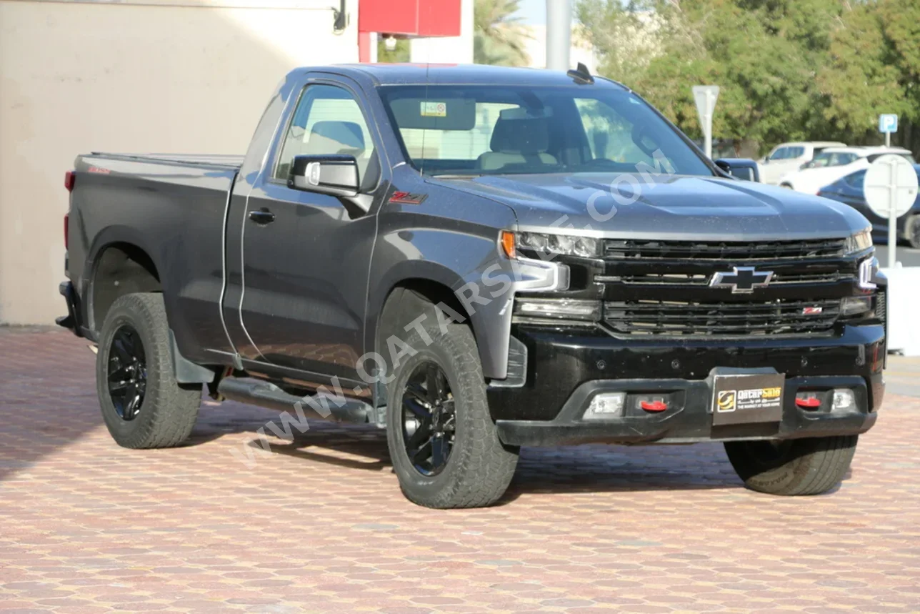 شفروليه سلفرادو ال تي تريل بوس زد 71 2021 اوتوماتيك 93,000 كم 8 سلندر دفع رباعي اس يو في رمادي