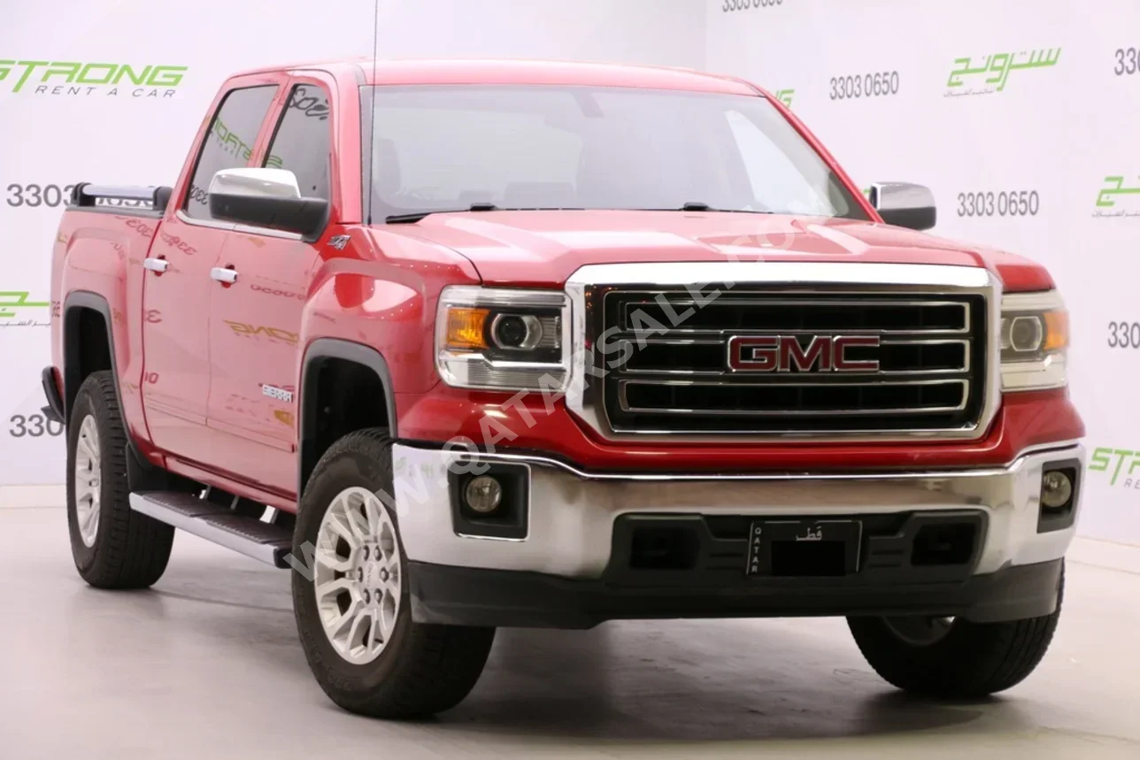 جي ام سي سييرا 1500 2015 اوتوماتيك 230,000 كم 8 سلندر دفع رباعي بيكب أحمر