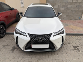 لكزس  يو أكس  200  2023  اوتوماتيك  29,706 كم  4 سلندر  سحب امامي  هاتشباك  أبيض لؤلؤي  تحت الضمان