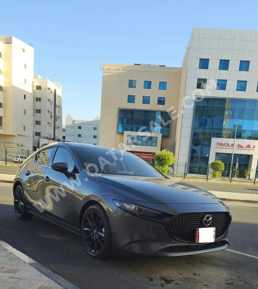 مازدا  مازدا 3  سكاي اكتف جي  2024  اوتوماتيك  26,200 كم  4 سلندر  سحب امامي  هاتشباك  رمادي غامق  تحت الضمان