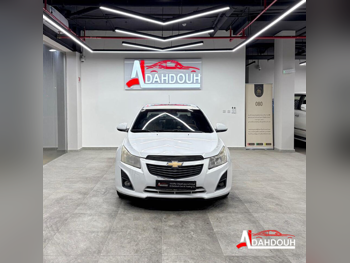 Chevrolet  Cruze  2013  Automatic  209,000 Km  4 Cylinder  Front Wheel Drive (FWD)  Sedan  White