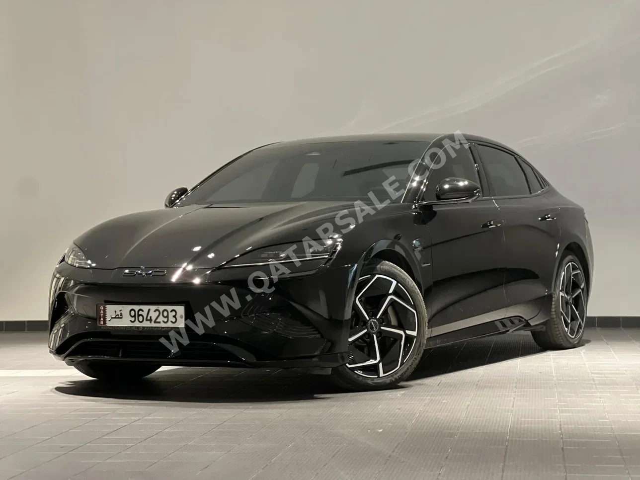 BYD  Seal  2025  Automatic  27,300 Km  0 Cylinder  All Wheel Drive (AWD)  Sedan  Black  With Warranty