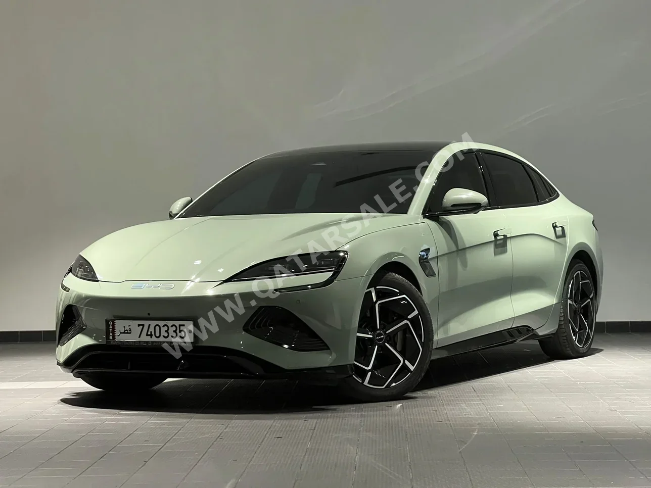 BYD  Seal  2025  Automatic  7,500 Km  0 Cylinder  All Wheel Drive (AWD)  Sedan  Forest Green  With Warranty