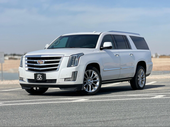 Cadillac  Escalade  2018  Automatic  127,000 Km  8 Cylinder  Four Wheel Drive (4WD)  SUV  White