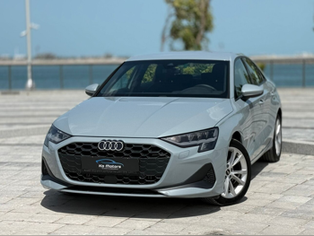 اودي  أي 3  2025  اوتوماتيك  0 كم  4 سلندر  سحب امامي  سيدان  فضي  تحت الضمان