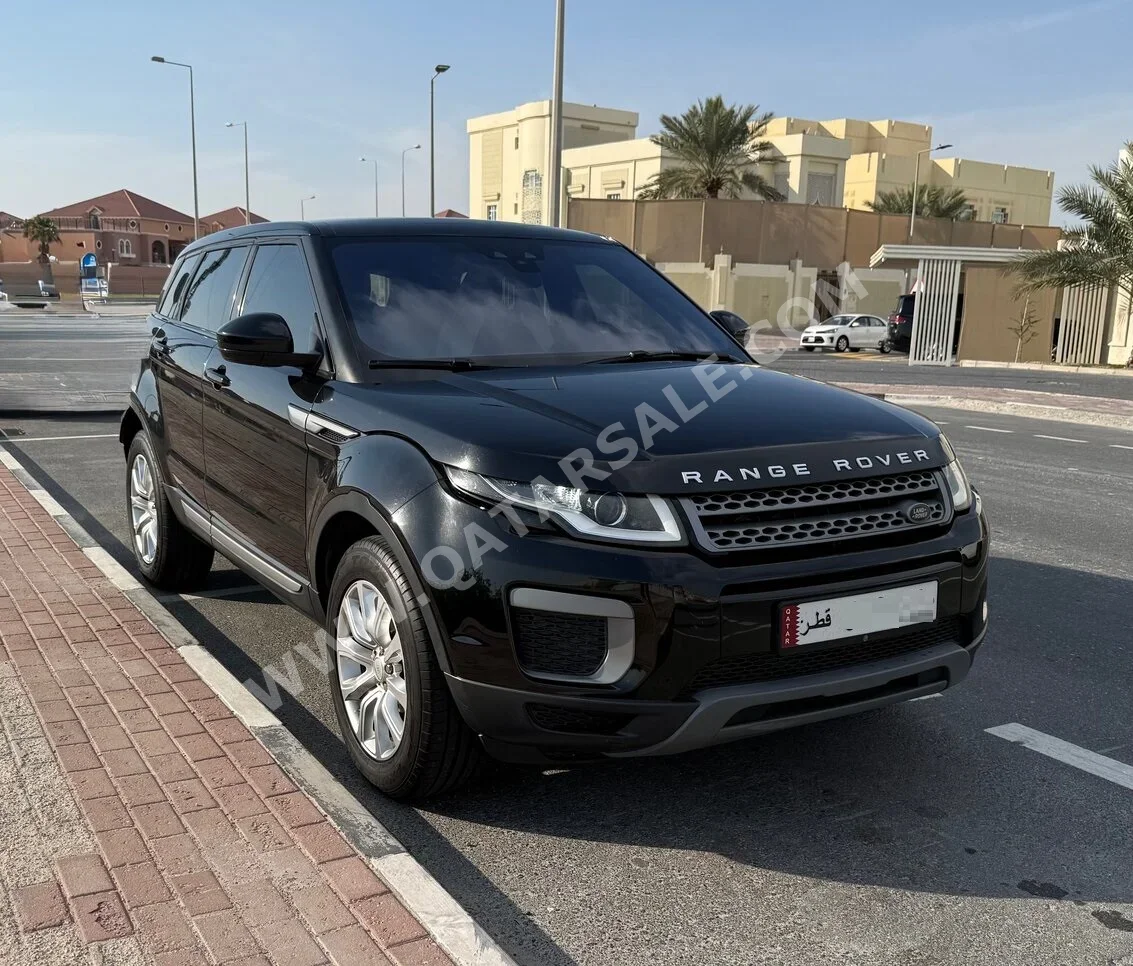 لاند روفر أيفوك 2017 اوتوماتيك 92,000 كم 4 سلندر دفع رباعي اس يو في أسود