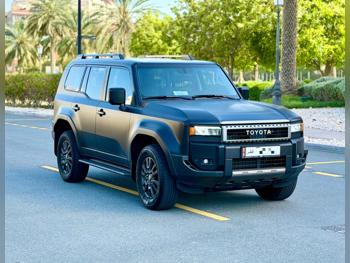 تويوتا  برادو  تي اكس تيربو  2025  اوتوماتيك  23,000 كم  4 سلندر  دفع رباعي  اس يو في  أسود  تحت الضمان