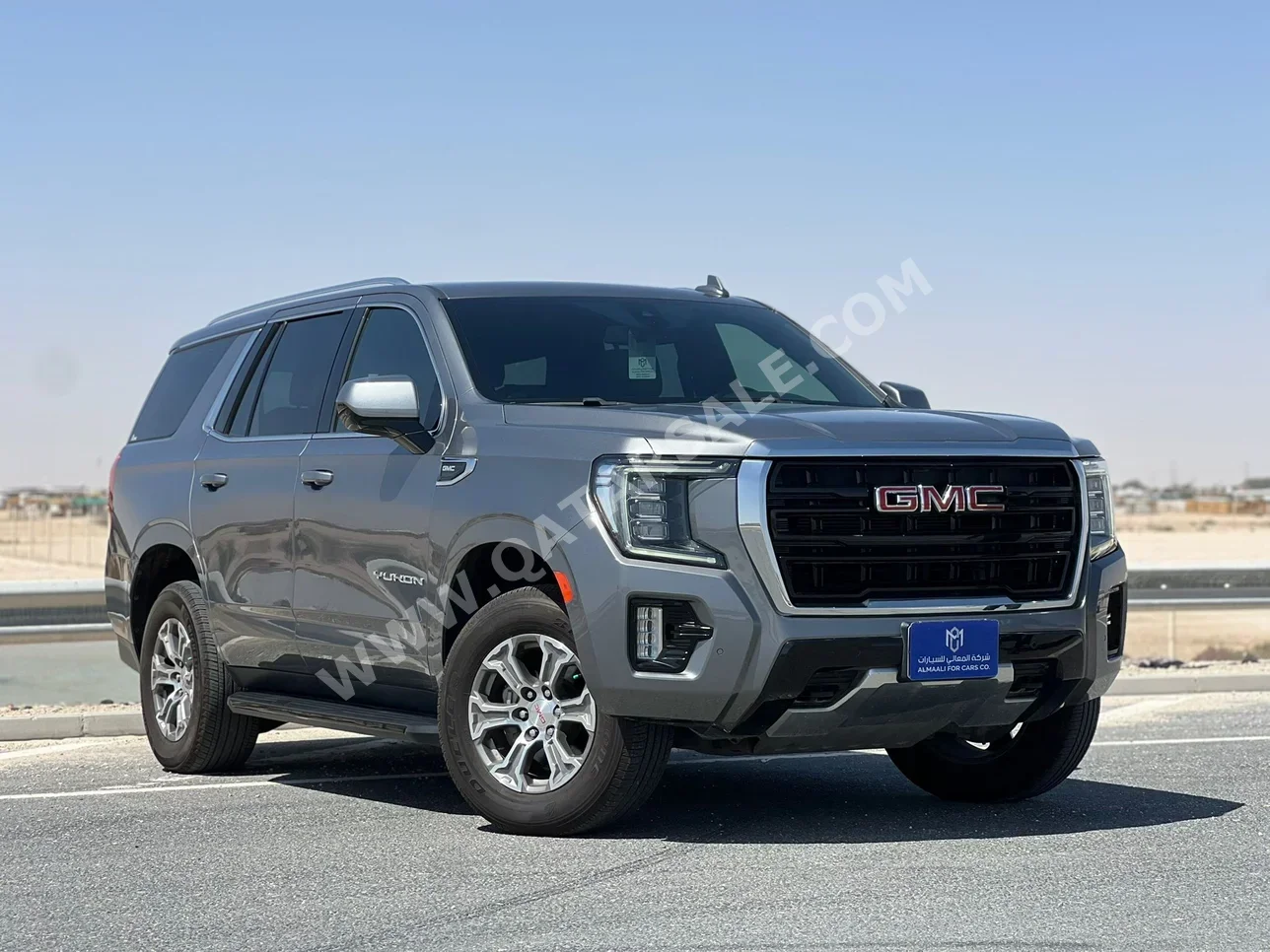جي ام سي  يوكون  اس ال اي  2021  اوتوماتيك  92,000 كم  8 سلندر  دفع خلفي  اس يو في  رمادي