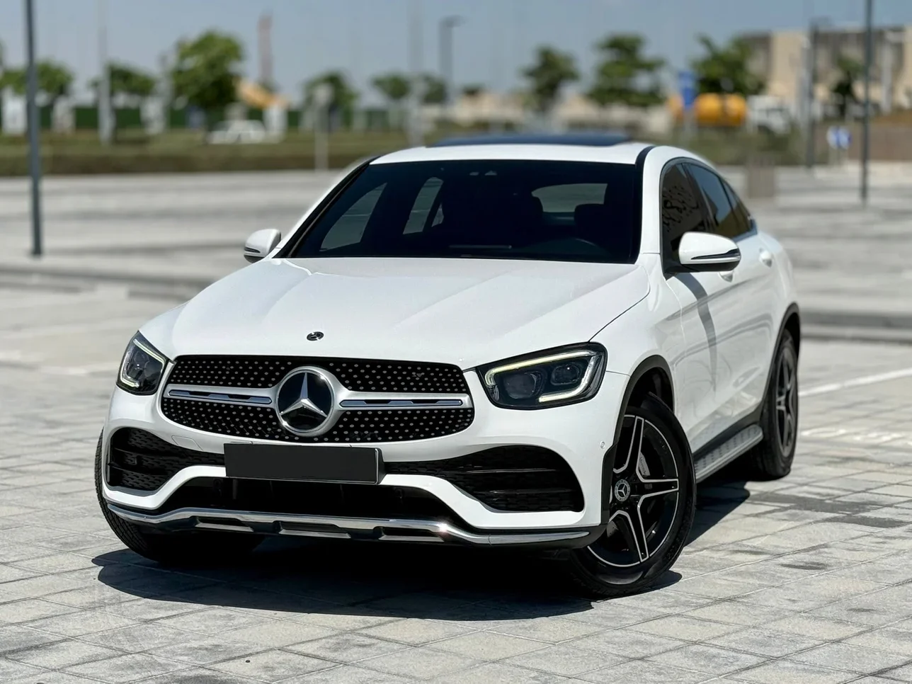 Mercedes-Benz  GLC  200 AMG  2020  Automatic  59,900 Km  4 Cylinder  Four Wheel Drive (4WD)  SUV  White