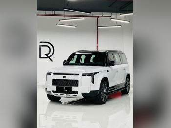 Rox Motor  Jishi  Adamas black edition  2026  Automatic  0 Km  4 Cylinder  Four Wheel Drive (4WD)  SUV  White  With Warranty