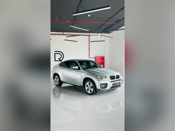 BMW  X-Series  X6  2012  Automatic  190,000 Km  6 Cylinder  Four Wheel Drive (4WD)  SUV  Silver