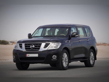 Nissan  Patrol  Platinum  2017  Automatic  151,000 Km  8 Cylinder  Four Wheel Drive (4WD)  SUV  Black