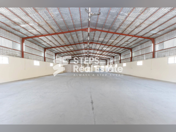 مخازن و مستودعات - الريان - المنطقة الصناعية -المساحة: 1500 متر مربع