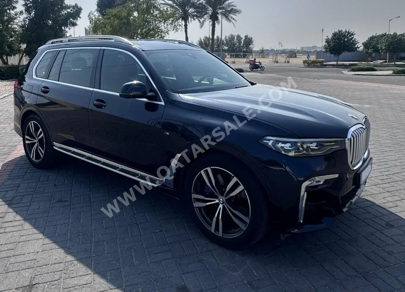 بي ام دبليو  الفئة - اكس  اكس7 ام 40اي  2020  اوتوماتيك  118,000 كم  6 سلندر  دفع رباعي  اس يو في  أزرق غامق  تحت الضمان