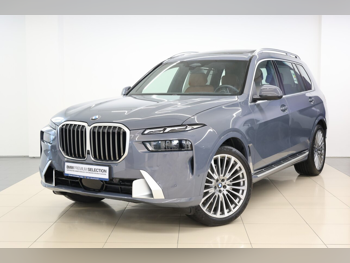بي ام دبليو  الفئة - اكس  اكس7 40 اي  2026  اوتوماتيك  4,000 كم  6 سلندر  دفع كلي مستمر  سيدان  رمادي  تحت الضمان