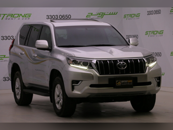 تويوتا  برادو  تي اكس ال  2023  اوتوماتيك  93,500 كم  4 سلندر  دفع رباعي  اس يو في  فضي  تحت الضمان