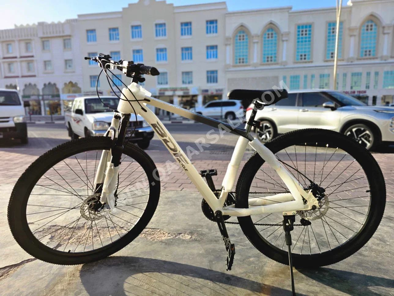 دراجة جبلية  - أبيض