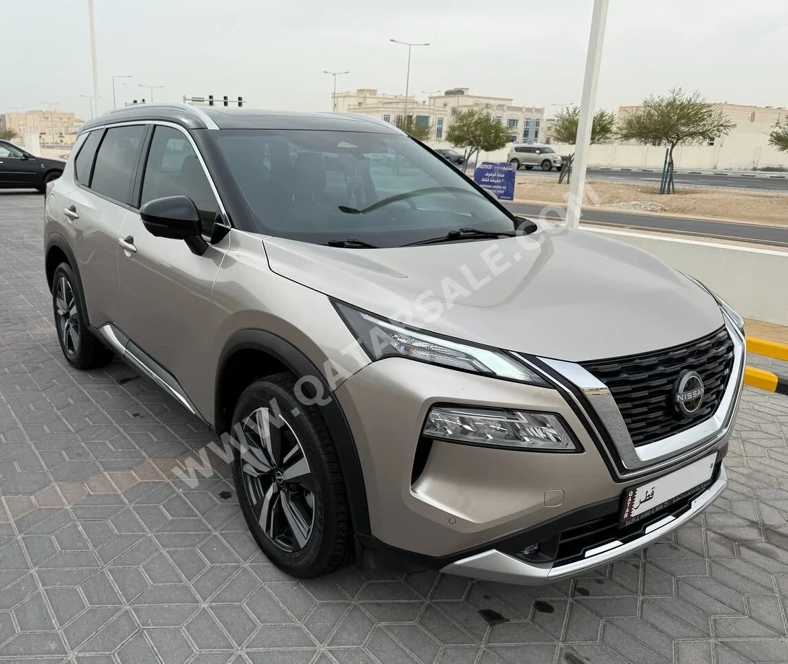 نيسان  إكس - ترايل  اس ال  2023  اوتوماتيك  24,000 كم  4 سلندر  دفع رباعي  اس يو في  فضي و أسود  تحت الضمان