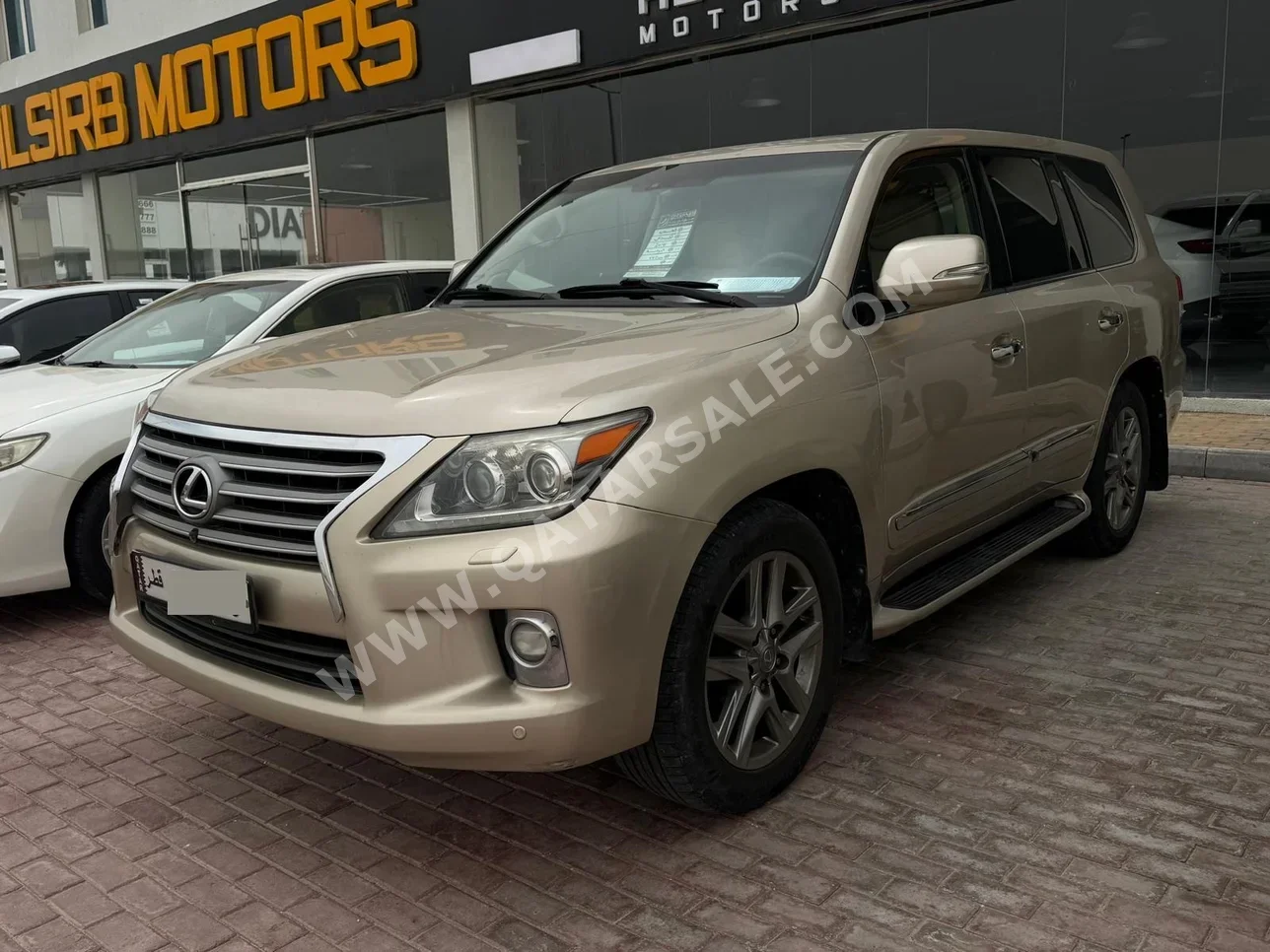 لكزس  ال اكس  570  2014  اوتوماتيك  447,000 كم  8 سلندر  دفع رباعي  اس يو في  ذهبي