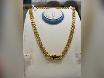 الذهب قلادة  ايطاليا  نسائي  حسب القطعة ( ديزاينرز)  بدون حجر  ضمان الصيانة  توصيل مجاني  ذهب أصفر  عيار 21