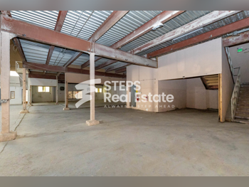 مخازن و مستودعات - الريان - المنطقة الصناعية -المساحة: 2000 متر مربع