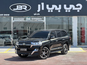 تويوتا  لاند كروزر  في اكس ار  2010  اوتوماتيك  400,000 كم  8 سلندر  دفع رباعي  اس يو في  أسود