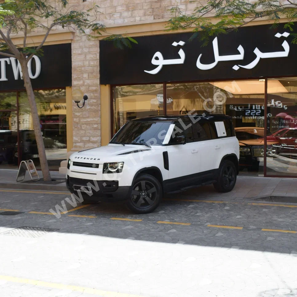 لاند روفر  ديفيندر  110 اتش اس اي  2024  اوتوماتيك  62,800 كم  6 سلندر  دفع رباعي  اس يو في  أبيض  تحت الضمان